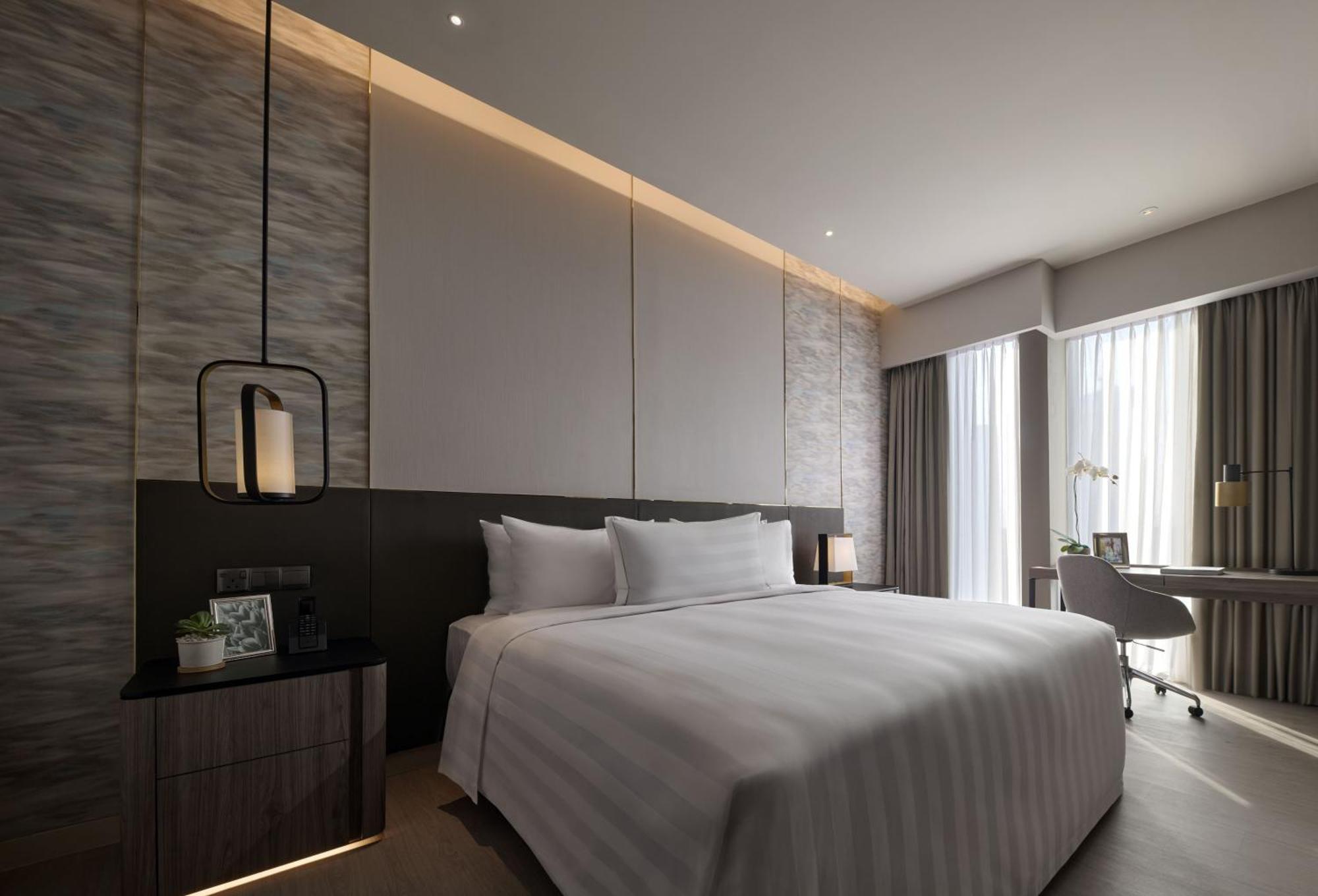 Pan Pacific Serviced Hotel